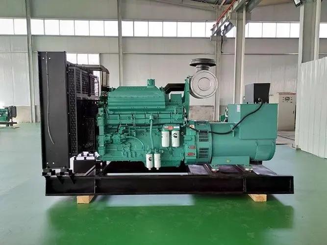 320KW（ 重慶康明斯，國三，裸機(jī)）